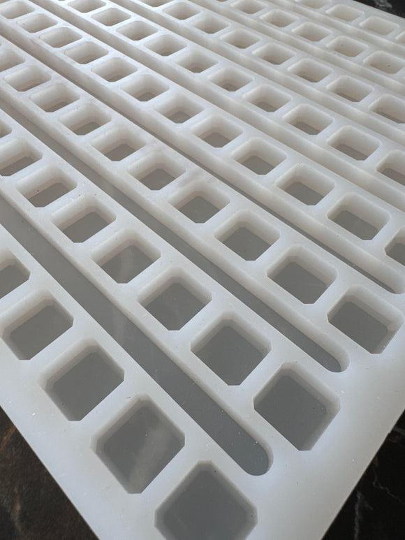 2,3 ml di depositore universale cubo gummy stampo - 136 cavità